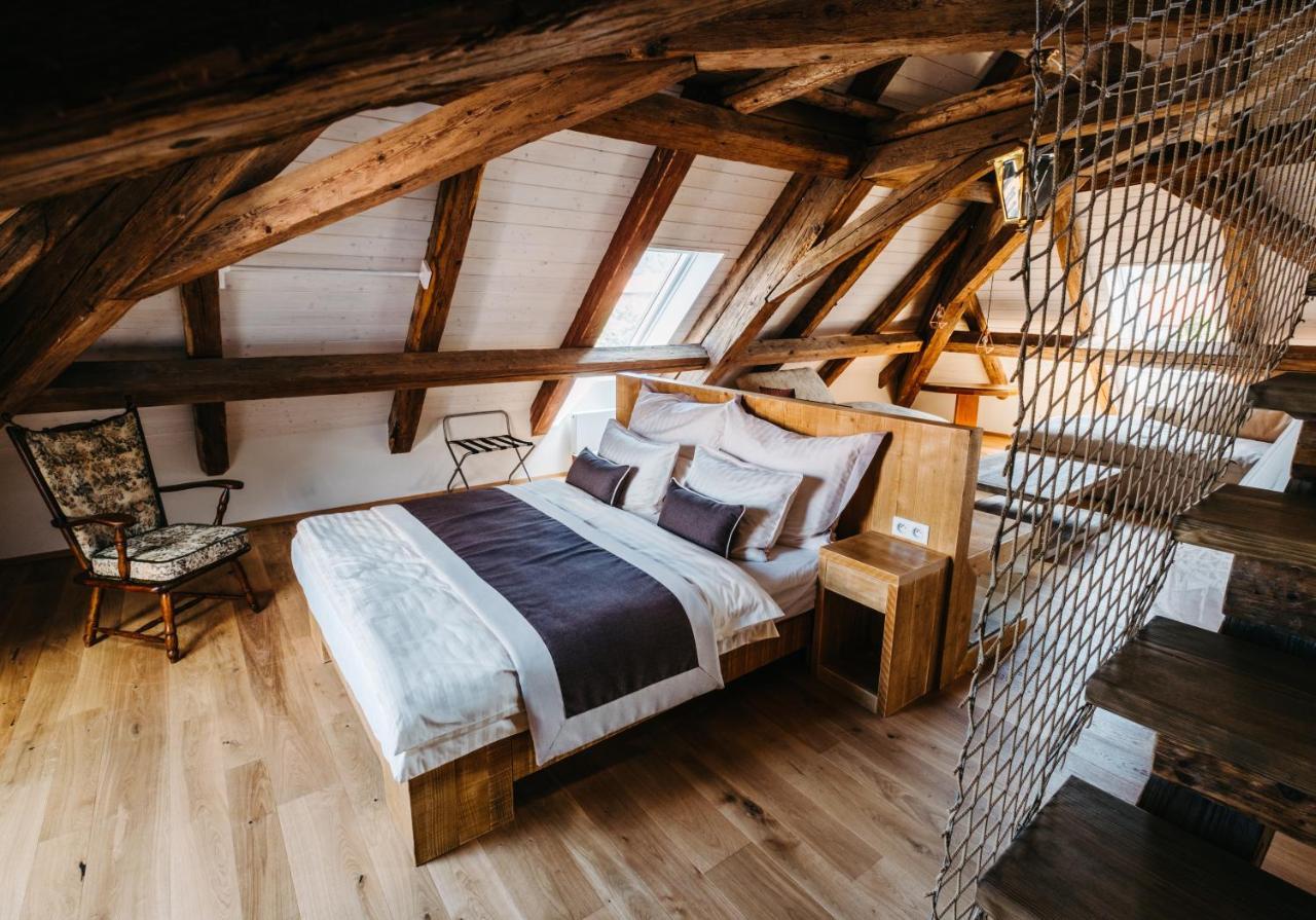 Boutique Hotel Corso Revnice Екстер'єр фото