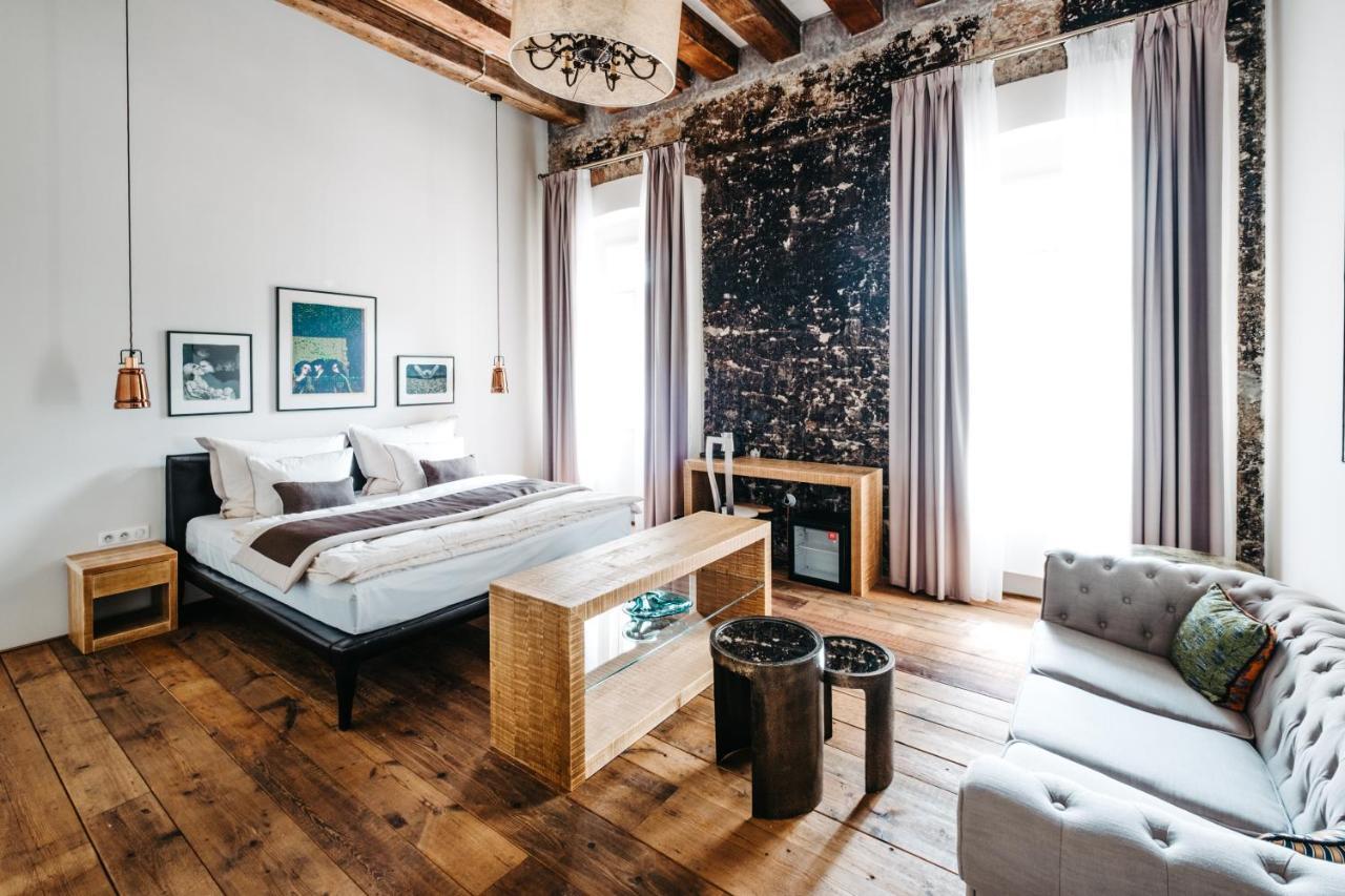 Boutique Hotel Corso Revnice Екстер'єр фото