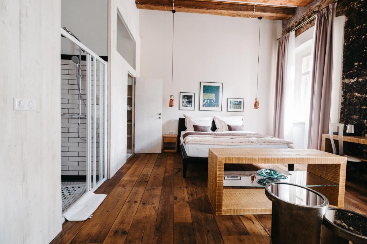 Boutique Hotel Corso Revnice Екстер'єр фото