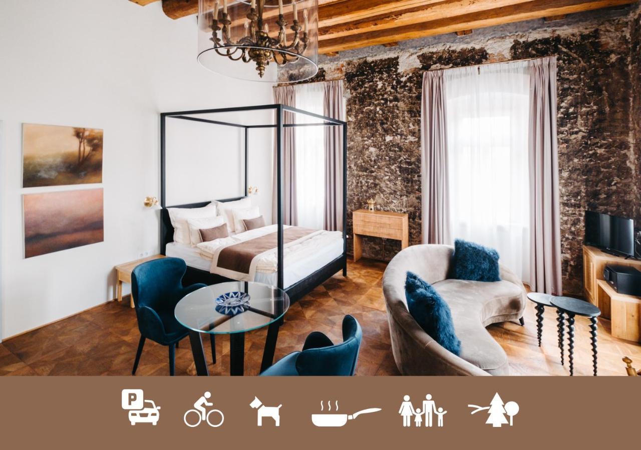 Boutique Hotel Corso Revnice Екстер'єр фото
